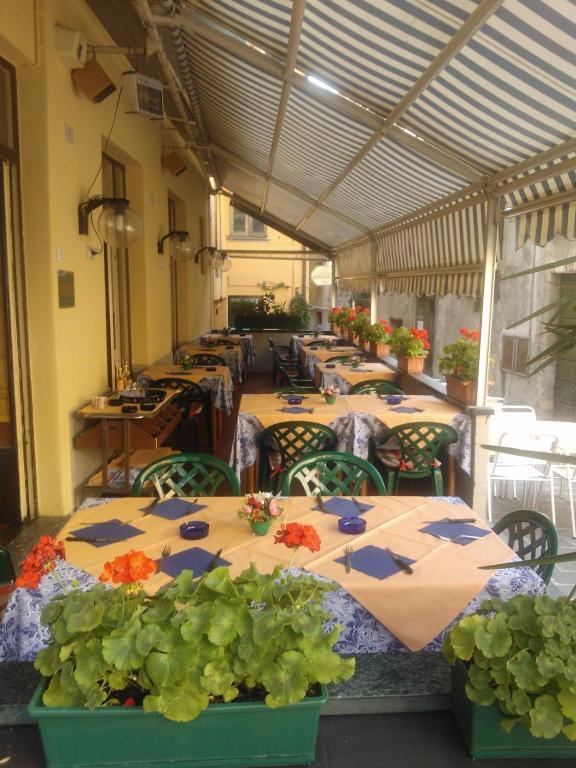 Albergo Vecchia Menaggio Exterior photo